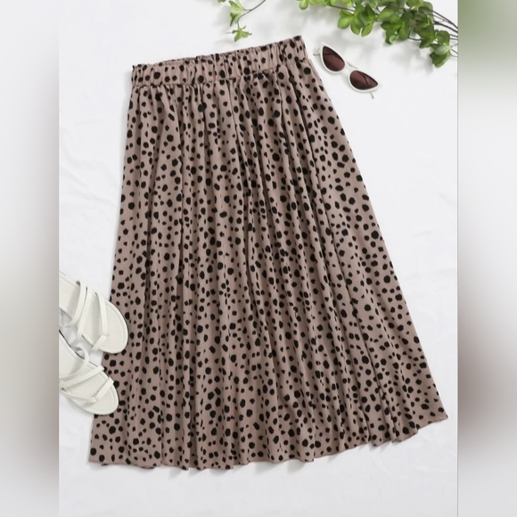 Shein long skirt, black polka dot and mauve, small - Picture 6 of 7